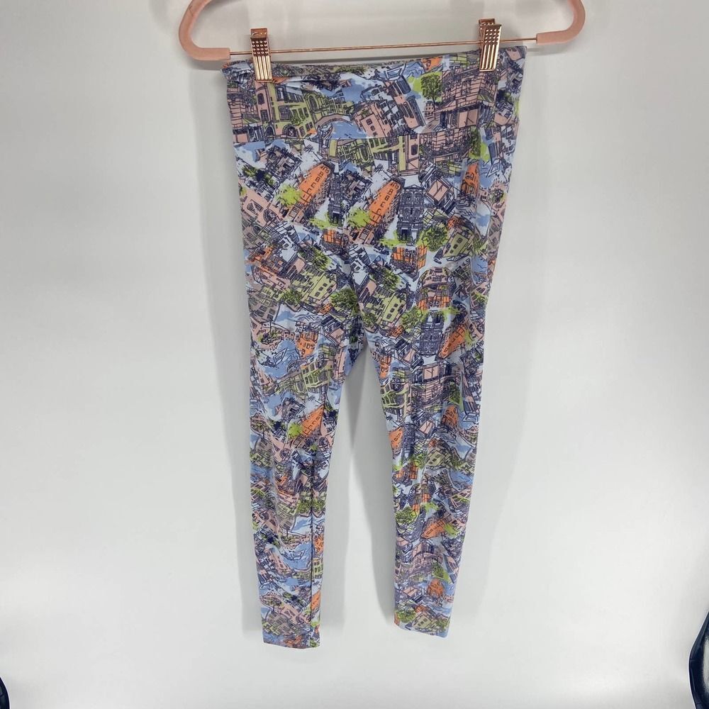 Lularoe Building Print one size legging